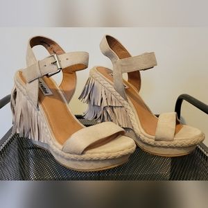 Women's size 6 suede leather wedge